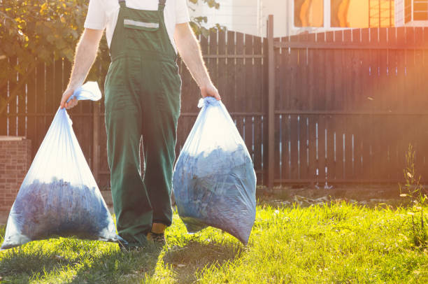 Best Construction Debris Removal  in Milaca, MN